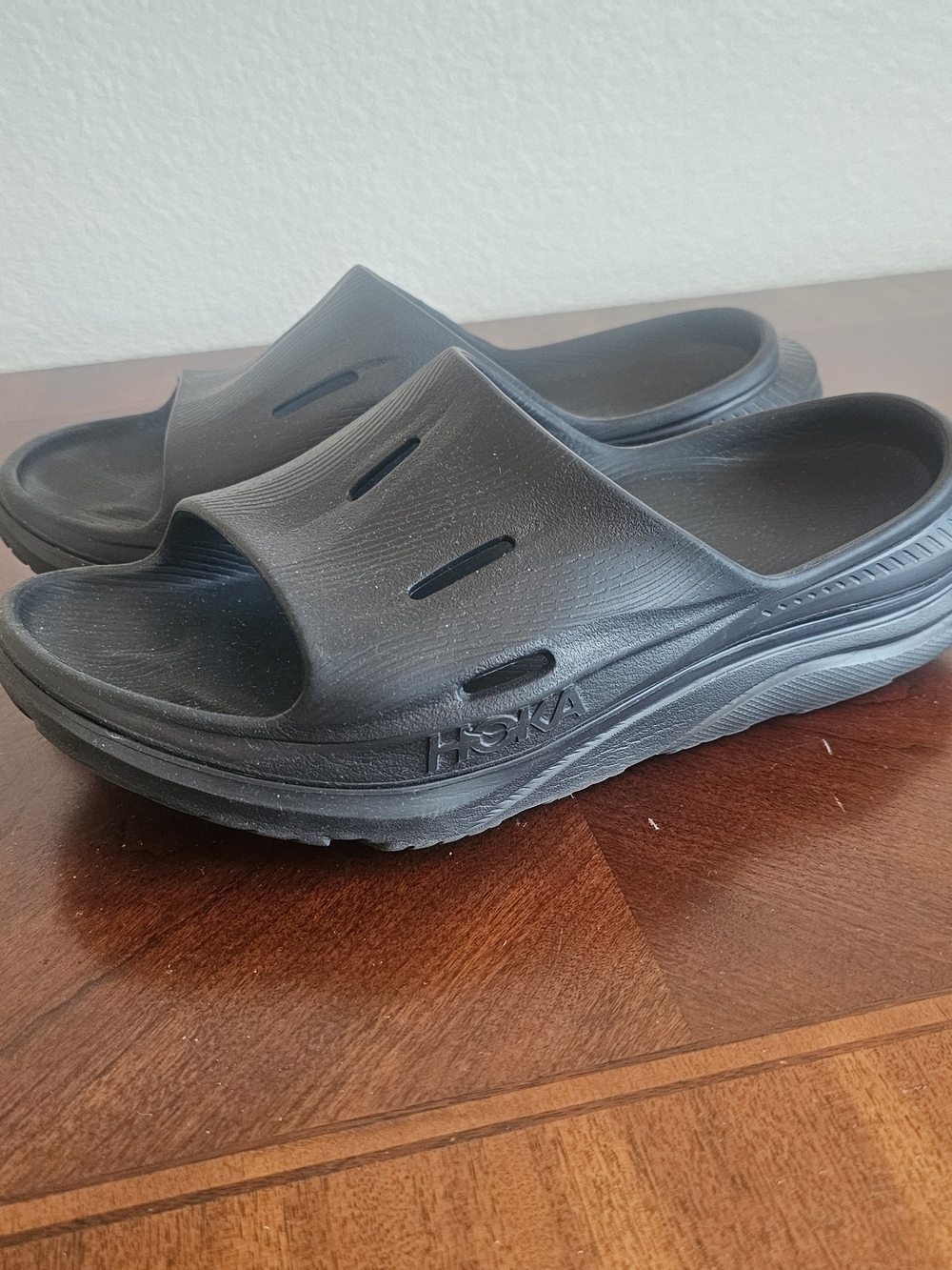 Hoka Ora Recovery 3 Slides in Black, Men's 8 - Women's 10